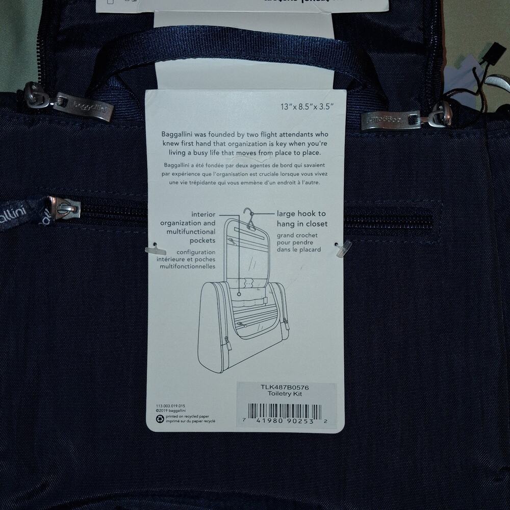 Baggallini Navy Travel Hanging Toiletry Kit (13" × 8.5" × 3.5") Brand New - Picture 7 of 13